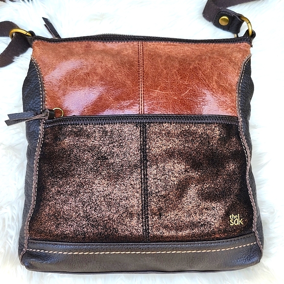 THE SAK MIXED LEATHER CROSSBODY BAG - Picture 1 of 16